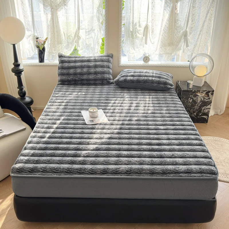 New Thickened Imitation Rabbit Fur Fitted Sheet with All Around Elastic Bands Winter Warm Bed Linen Plush Soft Mattress Cover