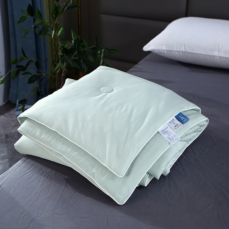 High Quality Cooling Blankets Smooth Silky Air Condition Comforter Lightweight Summer Quilt with Double Side Cooling Fabric