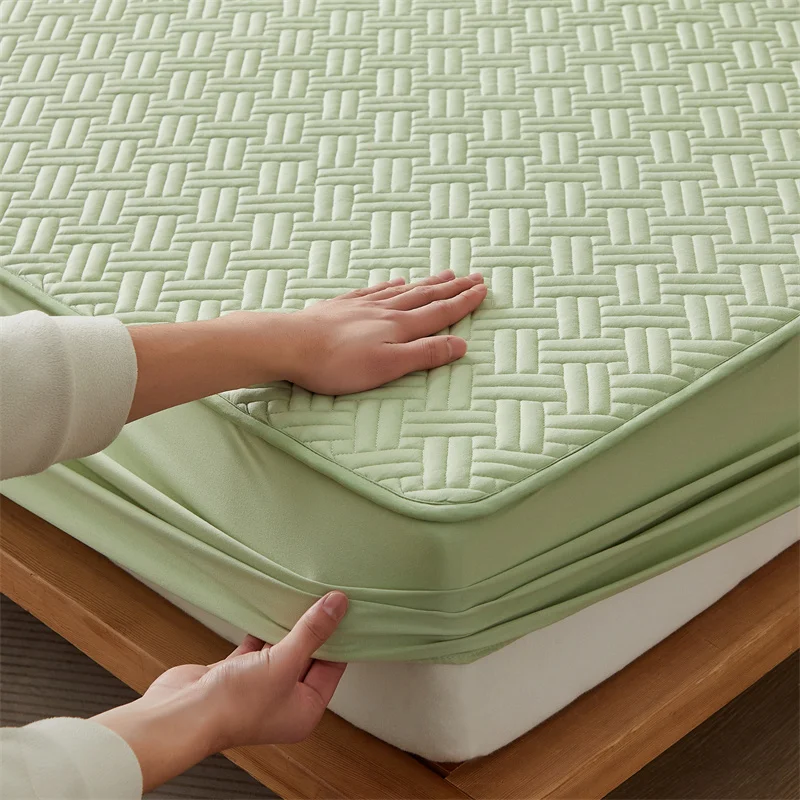 Cotton Quilted Mattress Pad Topper Soybean Microfiber Filling Anti-bacterial Queen King Size Bed Pad Protector Cover Fittedsheet