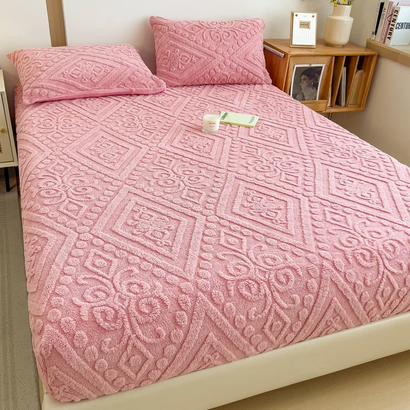 Thermal Velvet Mattress Cover Plush Warm Fitted Sheet for Autumn Winter Non Slip Bed Cover for Single Double King Queen Bed